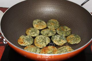 Mugwort Pancakes recipe