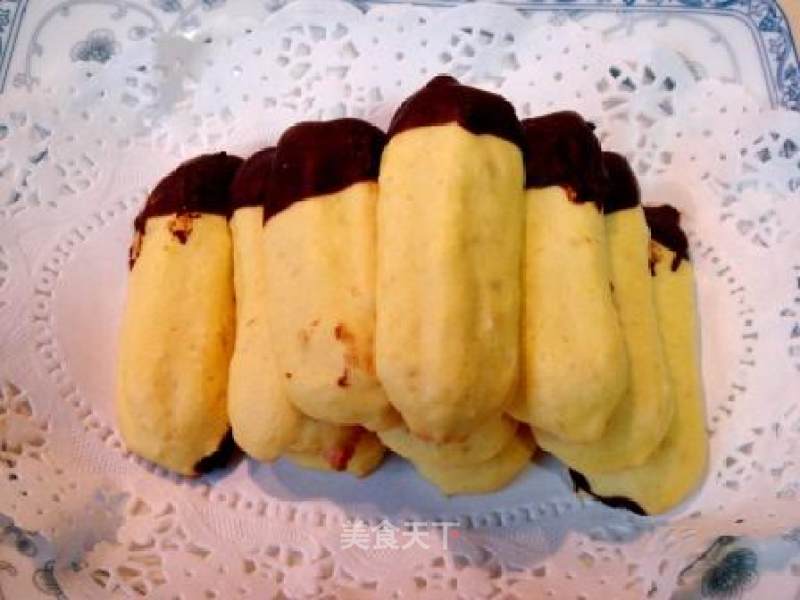 Chocolate Finger Biscuits & Chocolate Balls recipe