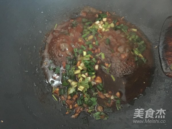 Fresh Steamed Wuchang Fish recipe