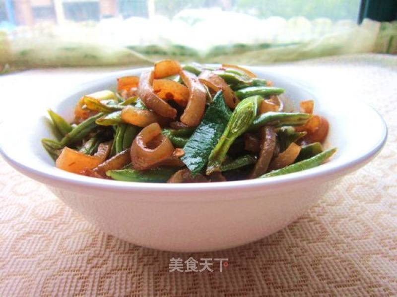 Stir-fried Pork Skin with String Beans recipe