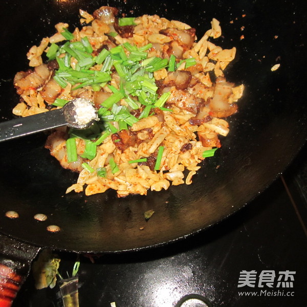 Stir-fried Bacon with Dried Radish recipe