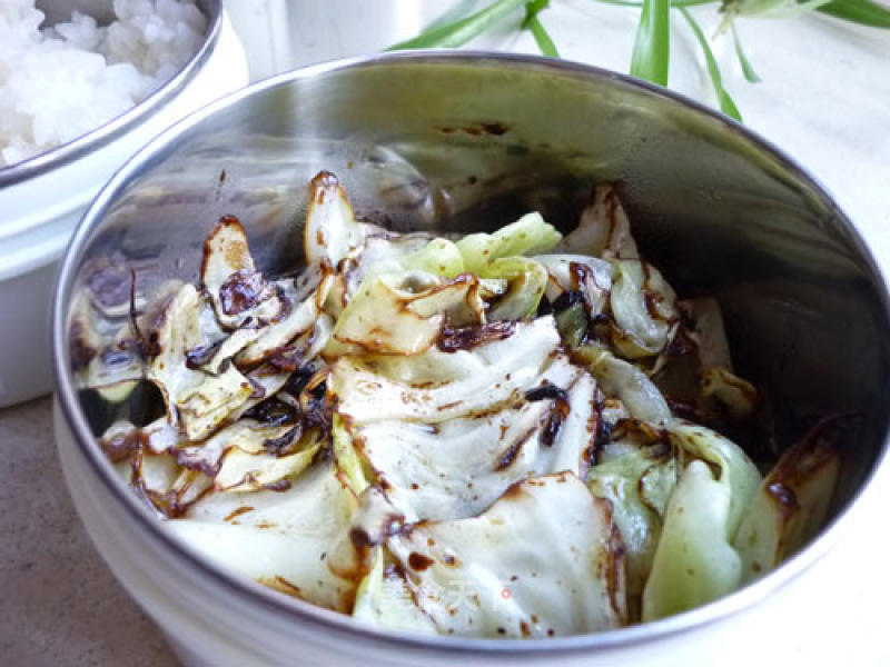 [sauce Blasted Shredded Cabbage] recipe