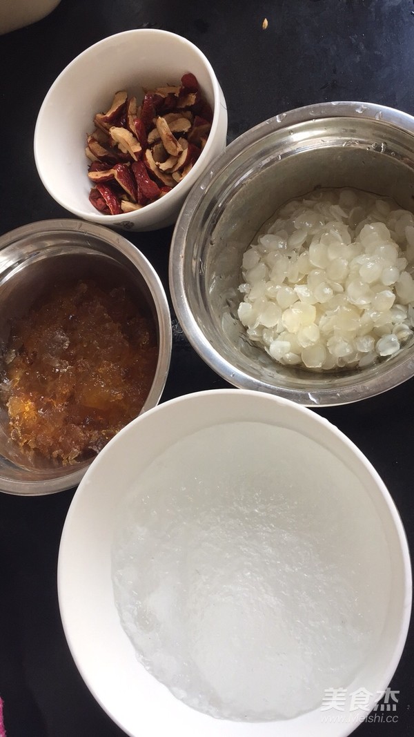 Peach Gum Snow Swallow Saponin Rice Syrup recipe