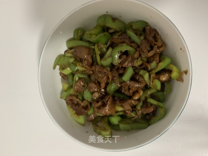 Stir-fried Large Intestine with Chili recipe