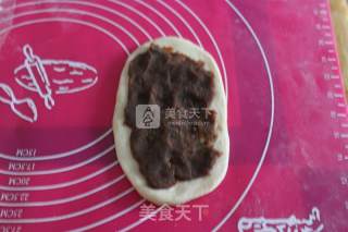 Sesame Bean Paste Bread recipe