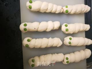 Caterpillar Hanamaki recipe