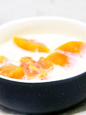 Stewed Papaya with Fresh Milk recipe