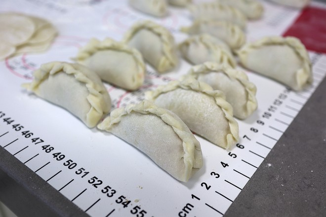 Pork Parsley Carrot Hot Dumplings recipe