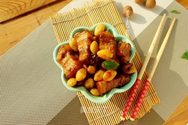 Stewed Pork Belly with Ginkgo recipe