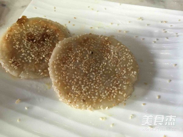 Sesame Corn Glutinous Rice Cake recipe