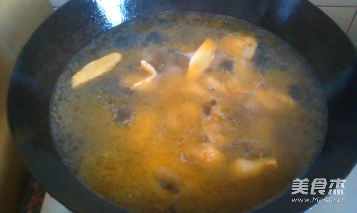 Cloud Ear Yam Stewed Chicken Soup recipe