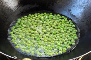 Stir-fried Sweet Beans-fragrant and Sweet recipe