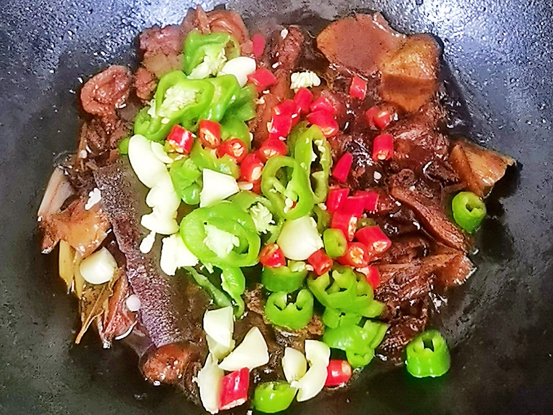 Come Eat Duck in Autumn, Spicy Beer Duck without 1 Drop of Water recipe