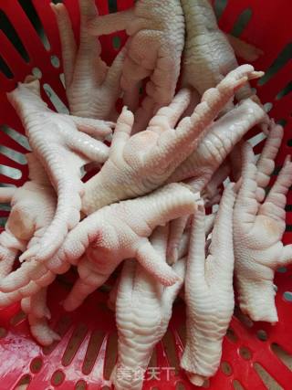 Spicy Ginger Chicken Feet recipe