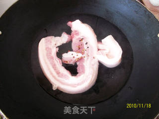 Carrot and Garlic Sprouts Twice Cooked Pork recipe