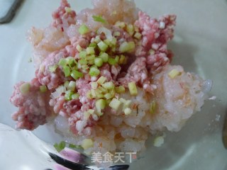 Instant Noodles Shrimp Balls recipe