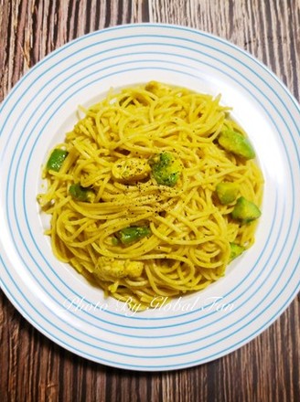 Chicken Pasta with Pumpkin Sauce and Avocado recipe