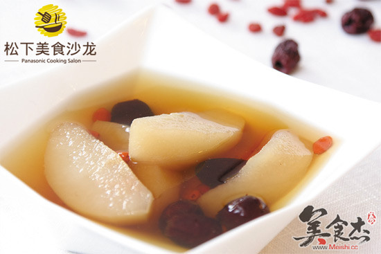 Stewed Sydney with Rock Sugar and Red Dates recipe