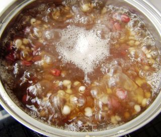 Barley and Red Bean Drink recipe
