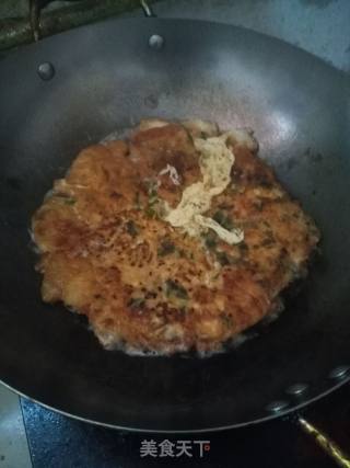 Delicious Instant Noodle Omelette recipe