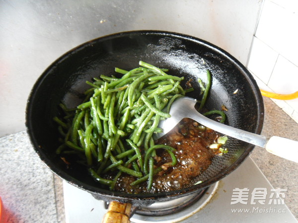 Stir-fried String Beans recipe