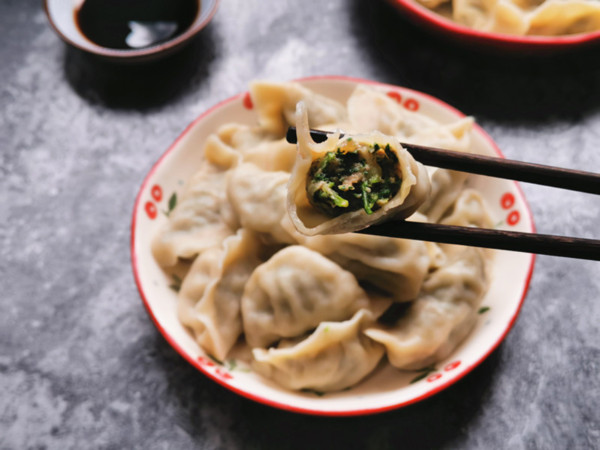 Shepherd's Purse and Pork Dumplings recipe