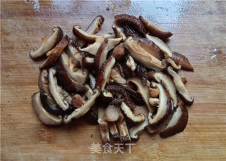 Cauliflower Stir-fried Shiitake Mushrooms recipe