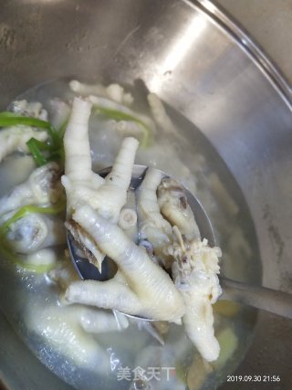 Spicy Chicken Feet recipe
