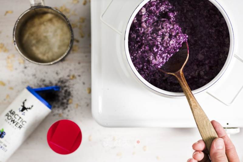 Purple Wild Blueberry Powder Porridge recipe