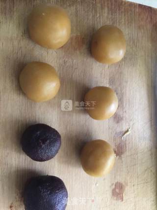 #新良第一节烤大赛# Custard Moon Cakes recipe