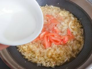 Tomato and Cabbage Tender Soup recipe