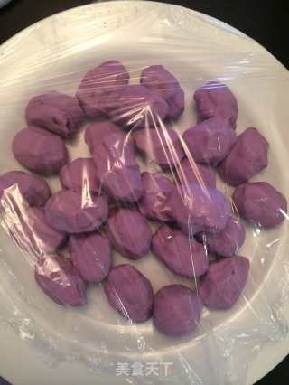 Purple Sweet Potato and Chestnut Glutinous Rice Balls (with Chestnut Ficus Filling) recipe