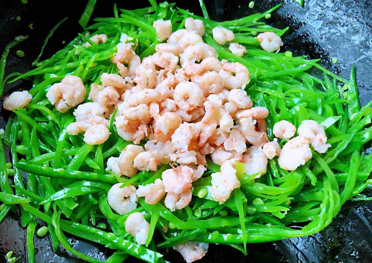 Fried Shrimp with Snow Pea recipe