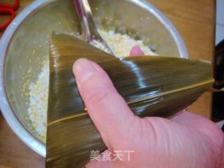 Dragon Boat Festival Rice Dumplings Fragrant-millet Red Date Rice Dumplings recipe