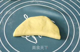 Shaped Like A Lotus Leaf, Soft and Delicious: [lotus Leaf Sandwiches] recipe