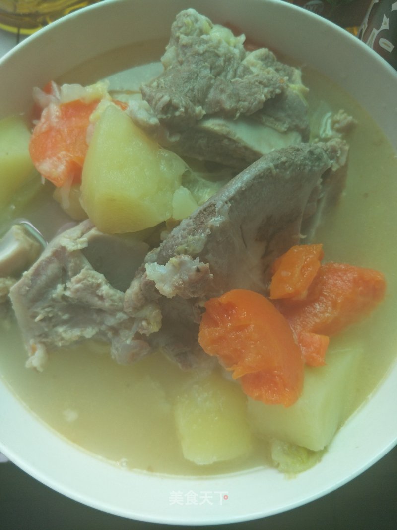 Stewed Keel with Mixed Vegetables.