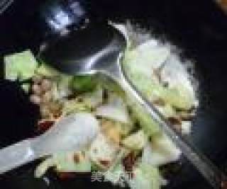 Stir-fried Cabbage with Peanuts recipe