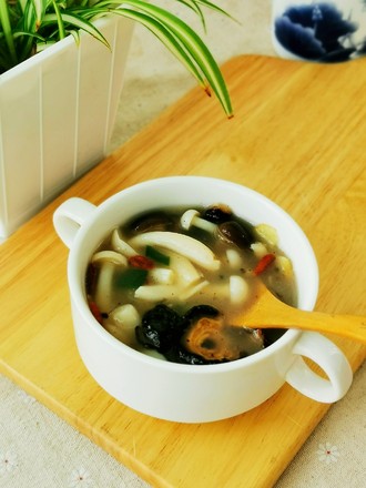 Mushroom Sea Cucumber Soup recipe