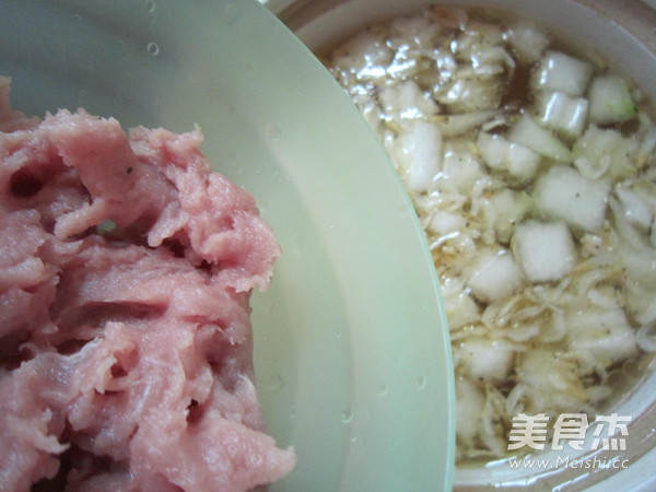 Winter Melon Sea Rice Soup recipe