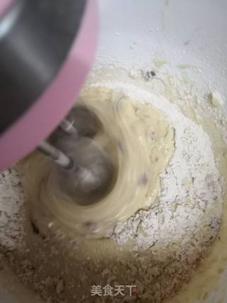 Banana Cranberry Chiffon Cake recipe