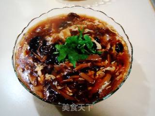 Shuang Mushroom Muxi Braised Noodle recipe