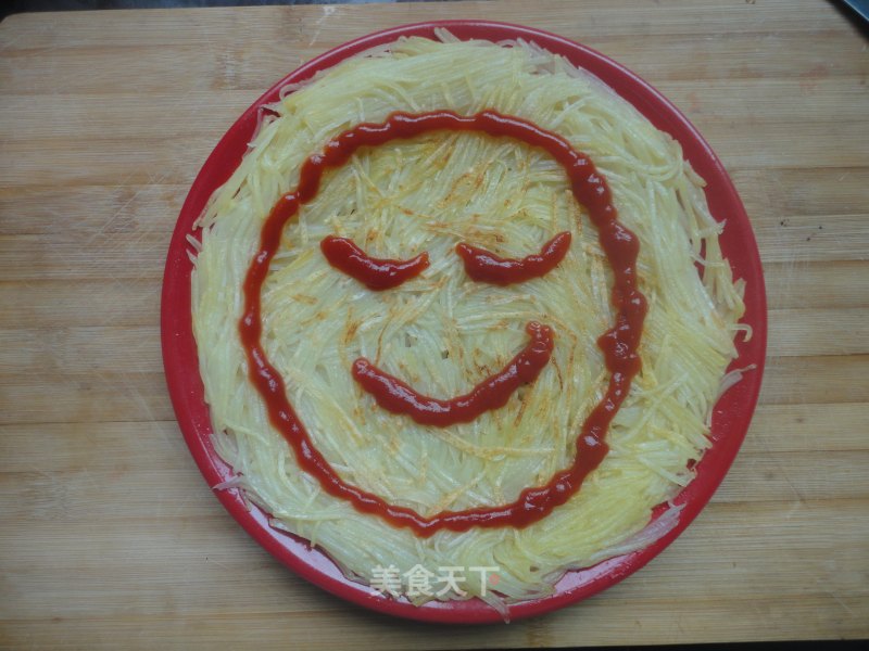 Can Cook and Make Staple Food-smiley Face Potato Pie recipe