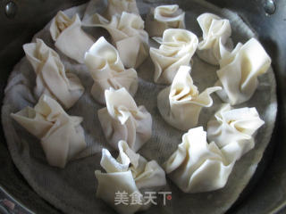 Big Wontons with Pickled Vegetables and Minced Meat recipe