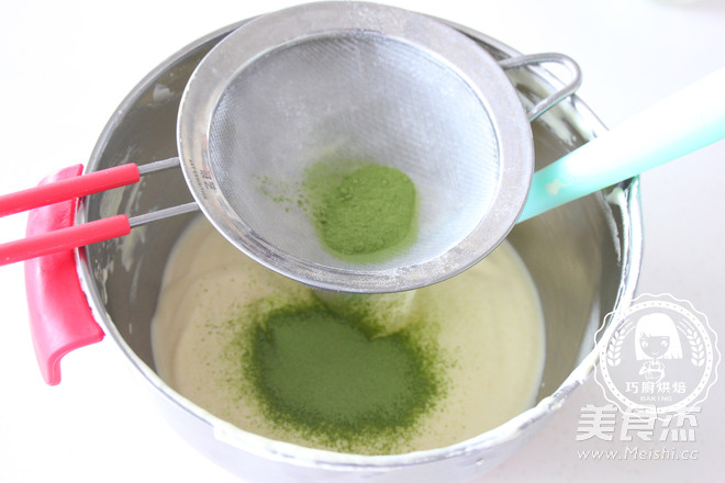 Two-color Cake Roll recipe