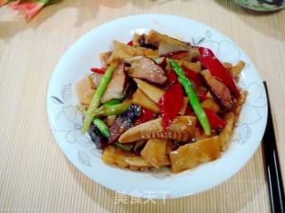 Hangzhou's Famous Dish "roasted Pork with Bamboo Shoots" recipe