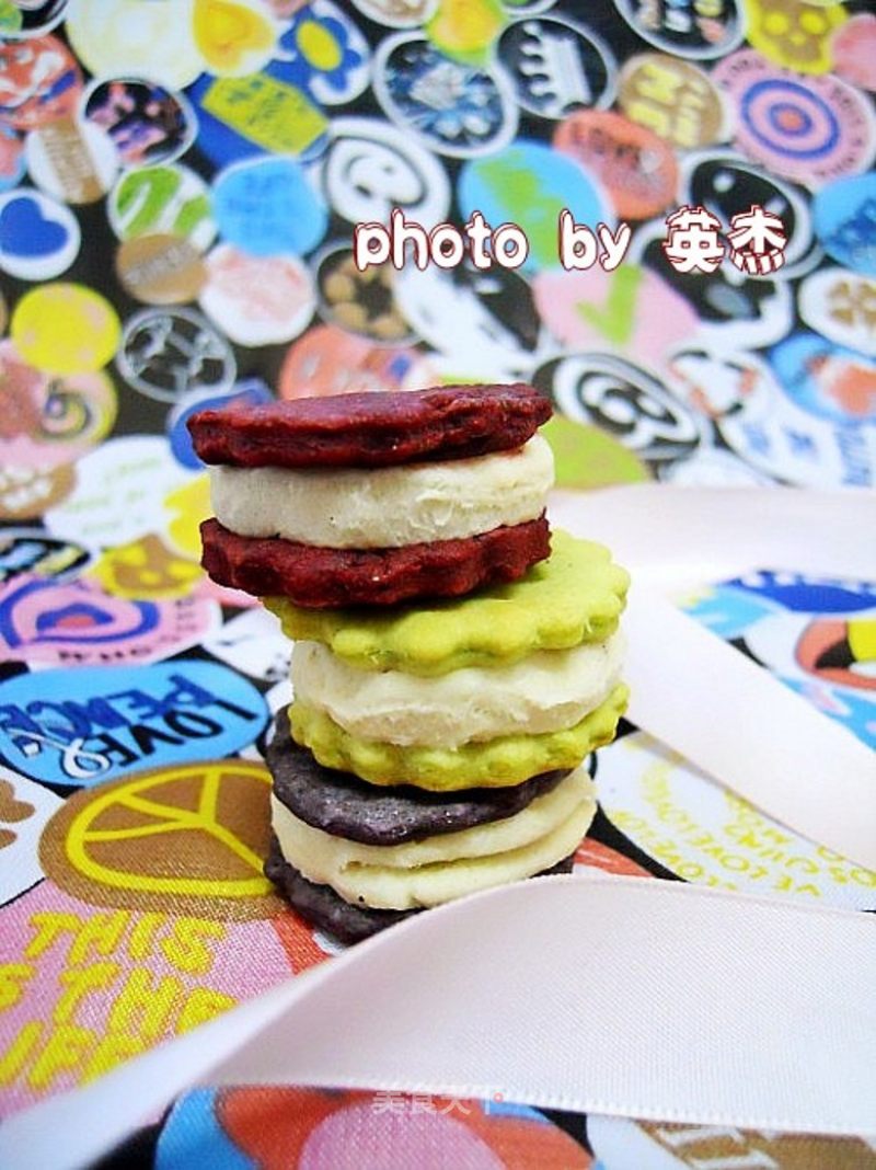 Colorful "sandwich" Biscuits recipe