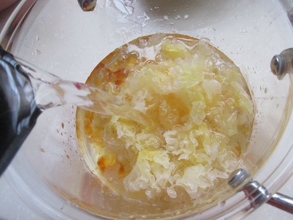 Peach Gum White Fungus recipe