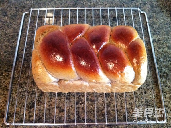 Black Sesame Aleurone Toast recipe