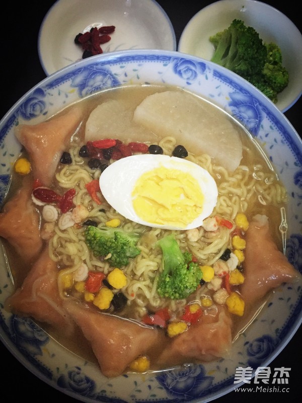 Taipingyan Seafood Noodles recipe