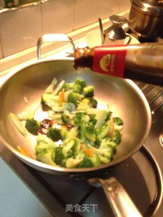 Broccoli in Oyster Sauce recipe